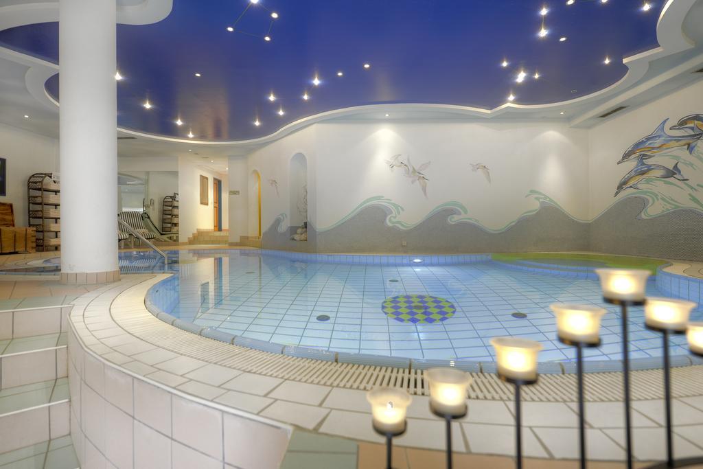 Hotel Zum Jungen Roemer Radstadt Luaran gambar